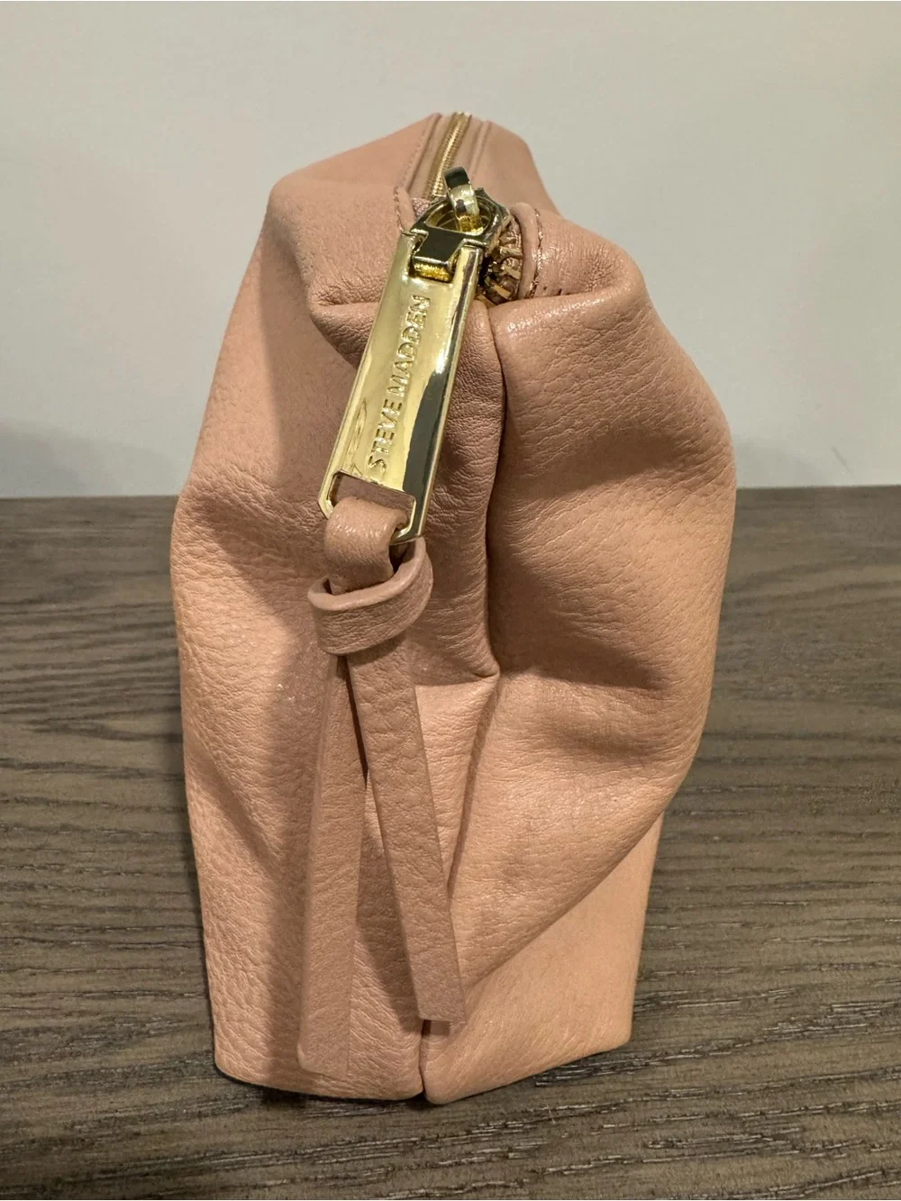 Steve Madden Pouch
